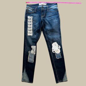**FREE PEOPLE** Artisan De Luxe, size 26,  embroidered Patchwork Denim